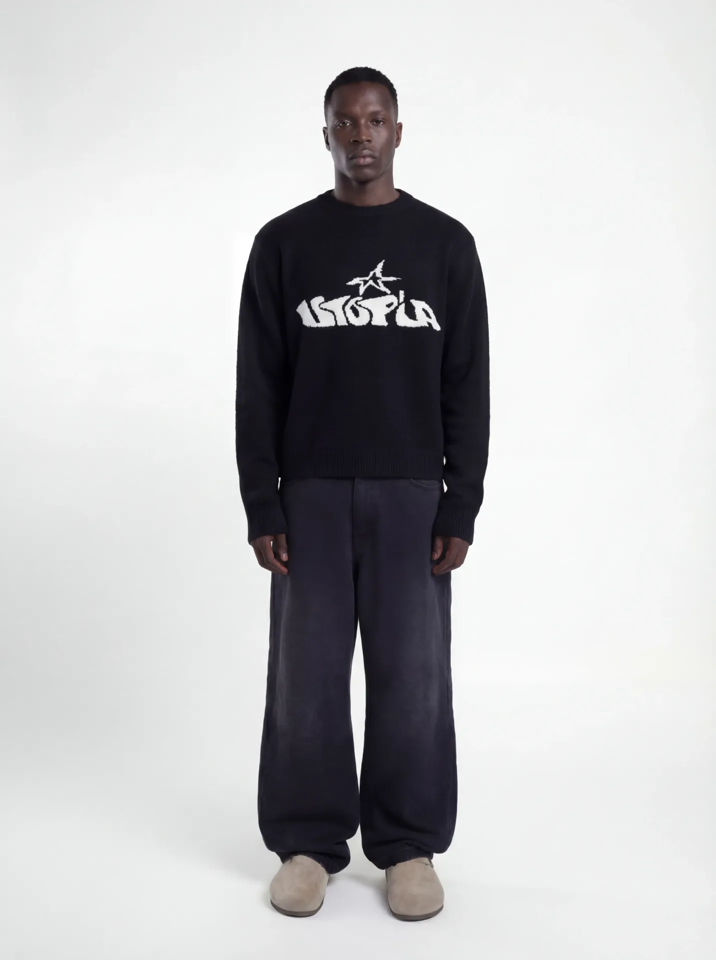 BLACK MOHAIR KNIT SWEATER  (S)